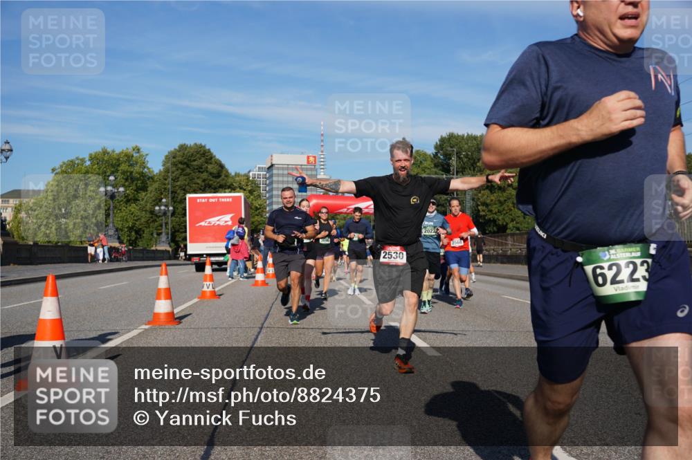 07.09.2025 - BARMER Alsterlauf Yannick Fuchs http://msf.ph/oto/8824375 07.09.2025 09:48:53 Laufen 2530, 2022, 2568, 36, 6223 meine-sportfotos.de
