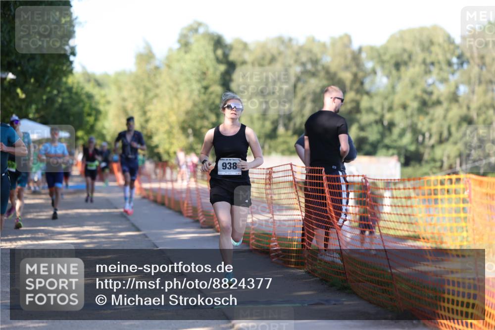 07.09.2025 - 19. Norderstedt Triathlon Michael Strokosch http://msf.ph/oto/8824377 07.09.2025 16:14:32 Laufen 425, 462, 527, 528, 938, 1433 meine-sportfotos.de