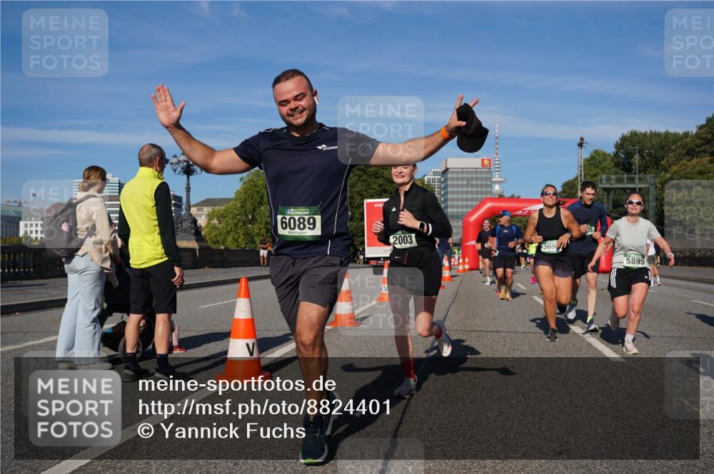 07.09.2025 - BARMER Alsterlauf Yannick Fuchs http://msf.ph/oto/8824401 07.09.2025 09:48:55 Laufen 136, 6089, 2003, 369, 05, 5895 meine-sportfotos.de