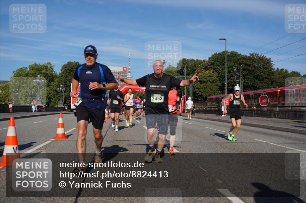 07.09.2025 - BARMER Alsterlauf Yannick Fuchs http://msf.ph/oto/8824413 07.09.2025 09:48:58 Laufen 5081, 3377, 2452, 3802, 512 meine-sportfotos.de