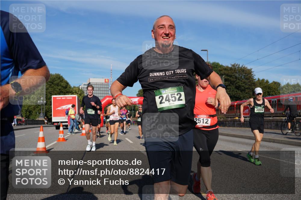 07.09.2025 - BARMER Alsterlauf Yannick Fuchs http://msf.ph/oto/8824417 07.09.2025 09:48:59 Laufen 5081, 3371, 36, 2452, 2512, 3802 meine-sportfotos.de