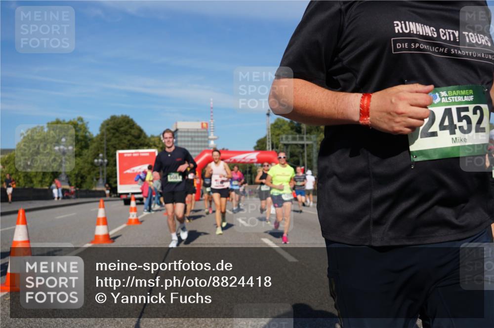 07.09.2025 - BARMER Alsterlauf Yannick Fuchs http://msf.ph/oto/8824418 07.09.2025 09:48:59 Laufen 508, 36, 2452 meine-sportfotos.de