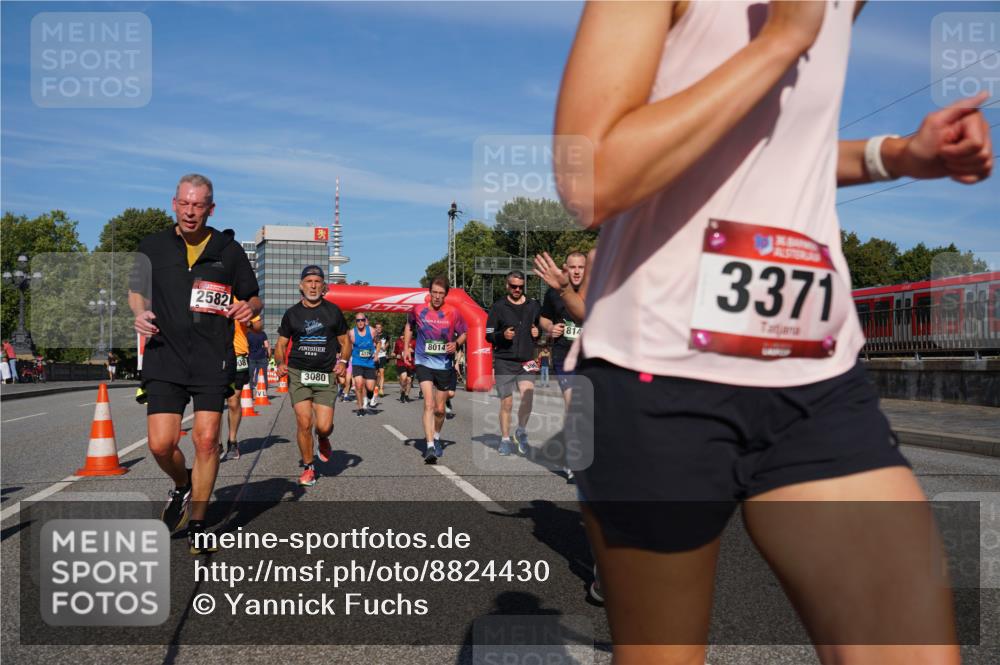 07.09.2025 - BARMER Alsterlauf Yannick Fuchs http://msf.ph/oto/8824430 07.09.2025 09:49:02 Laufen 2582, 2025, 3080, 814, 3371, 8014, 477 meine-sportfotos.de