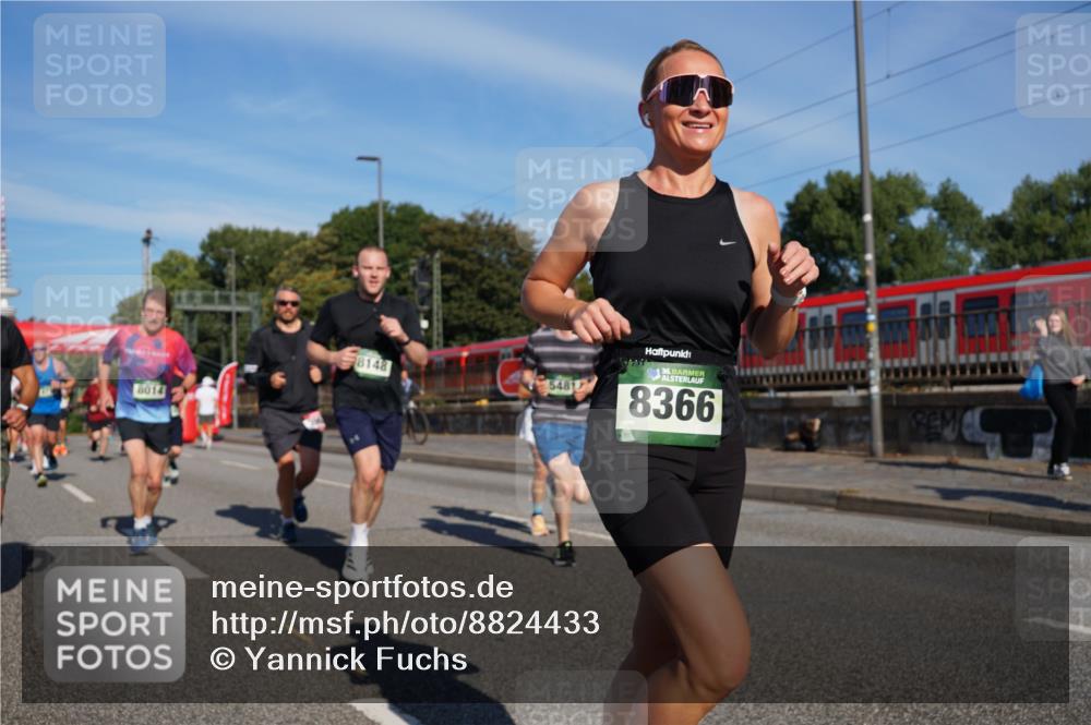 07.09.2025 - BARMER Alsterlauf Yannick Fuchs http://msf.ph/oto/8824433 07.09.2025 09:49:03 Laufen 8014, 8148, 5481, 10, 36, 8366 meine-sportfotos.de