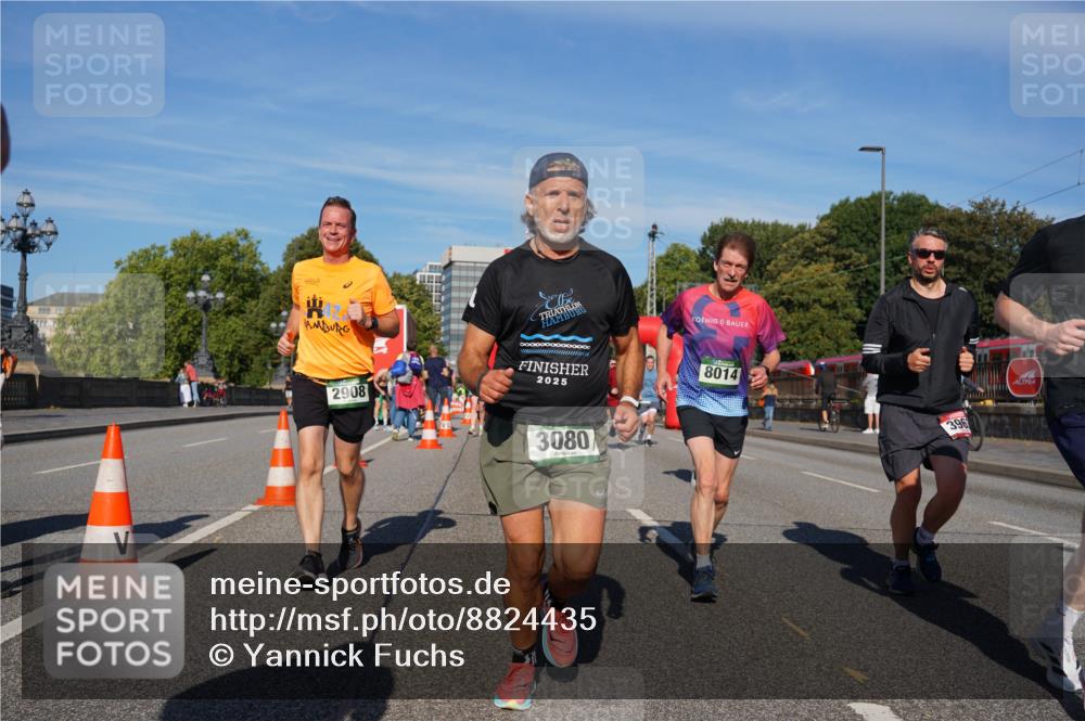 07.09.2025 - BARMER Alsterlauf Yannick Fuchs http://msf.ph/oto/8824435 07.09.2025 09:49:03 Laufen 2908, 0000000000000, 2025, 8014, 3080, 396 meine-sportfotos.de