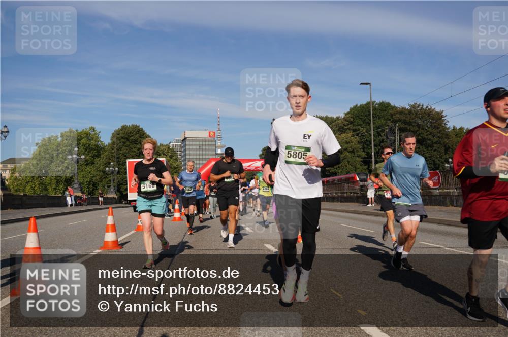 07.09.2025 - BARMER Alsterlauf Yannick Fuchs http://msf.ph/oto/8824453 07.09.2025 09:49:08 Laufen 5160, 5562, 6269, 5805, 53 meine-sportfotos.de