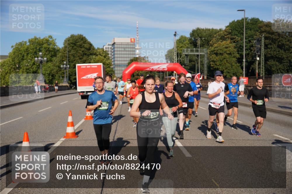 07.09.2025 - BARMER Alsterlauf Yannick Fuchs http://msf.ph/oto/8824470 07.09.2025 09:49:13 Laufen 065, 752, 5004, 629 meine-sportfotos.de