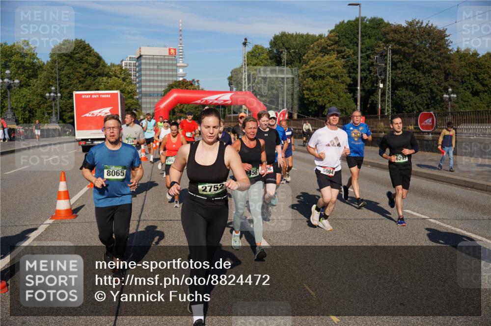 07.09.2025 - BARMER Alsterlauf Yannick Fuchs http://msf.ph/oto/8824472 07.09.2025 09:49:13 Laufen 8065, 238, 2903, 2752, 45606, 5004, 6293 meine-sportfotos.de