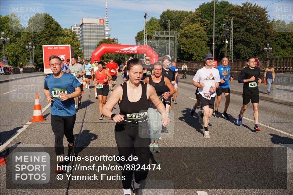 07.09.2025 - BARMER Alsterlauf Yannick Fuchs http://msf.ph/oto/8824474 07.09.2025 09:49:13 Laufen 8065, 2388, 2903, 2752, 6187, 5004, 6293 meine-sportfotos.de
