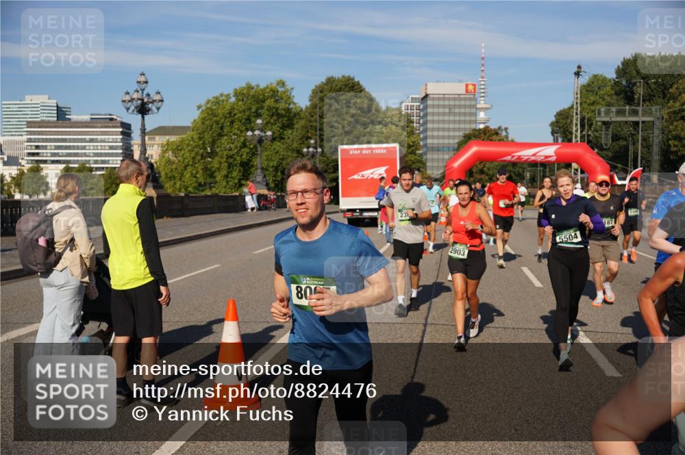 07.09.2025 - BARMER Alsterlauf Yannick Fuchs http://msf.ph/oto/8824476 07.09.2025 09:49:14 Laufen 36, 80, 23, 2903, 5504, 187, 5908 meine-sportfotos.de