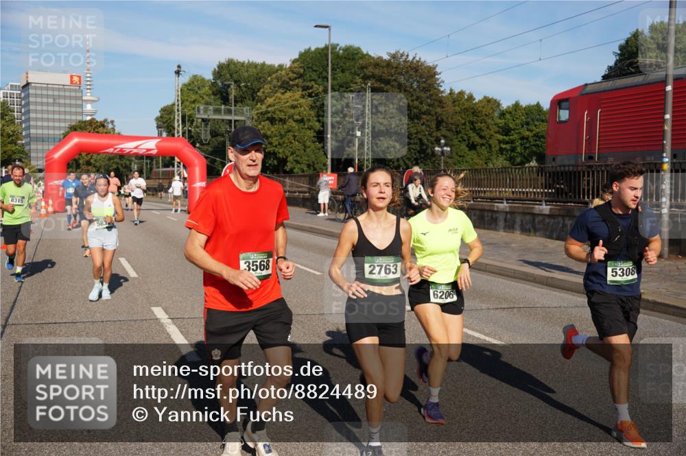 07.09.2025 - BARMER Alsterlauf Yannick Fuchs http://msf.ph/oto/8824489 07.09.2025 09:49:17 Laufen 8315, 583, 3568, 2763, 6206, 5308 meine-sportfotos.de