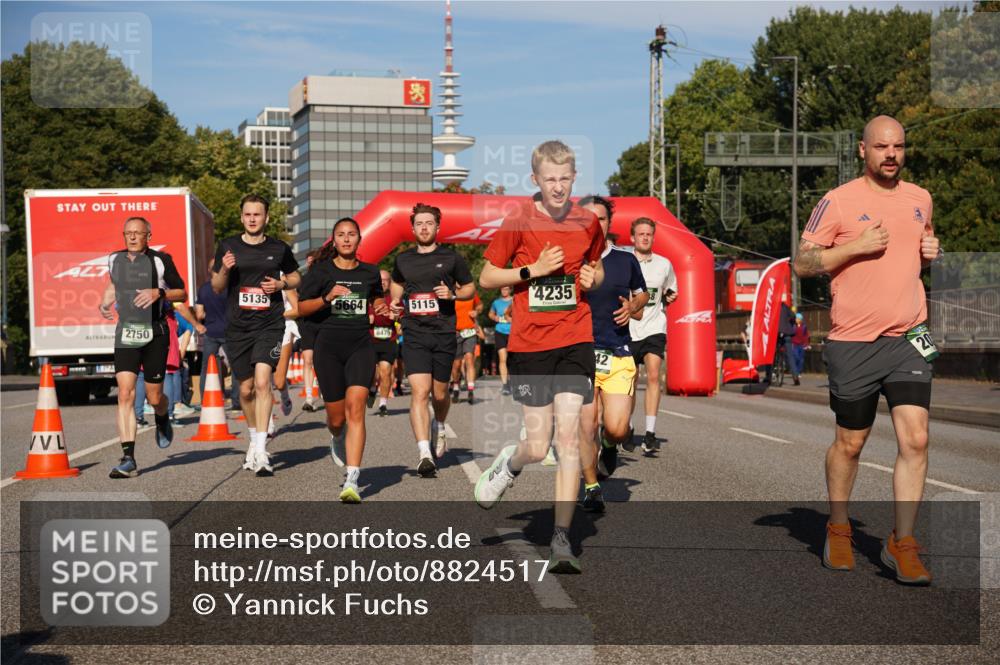 07.09.2025 - BARMER Alsterlauf Yannick Fuchs http://msf.ph/oto/8824517 07.09.2025 09:49:26 Laufen 2750, 81, 5135, 5664, 8479, 5115, 4235, 42 meine-sportfotos.de