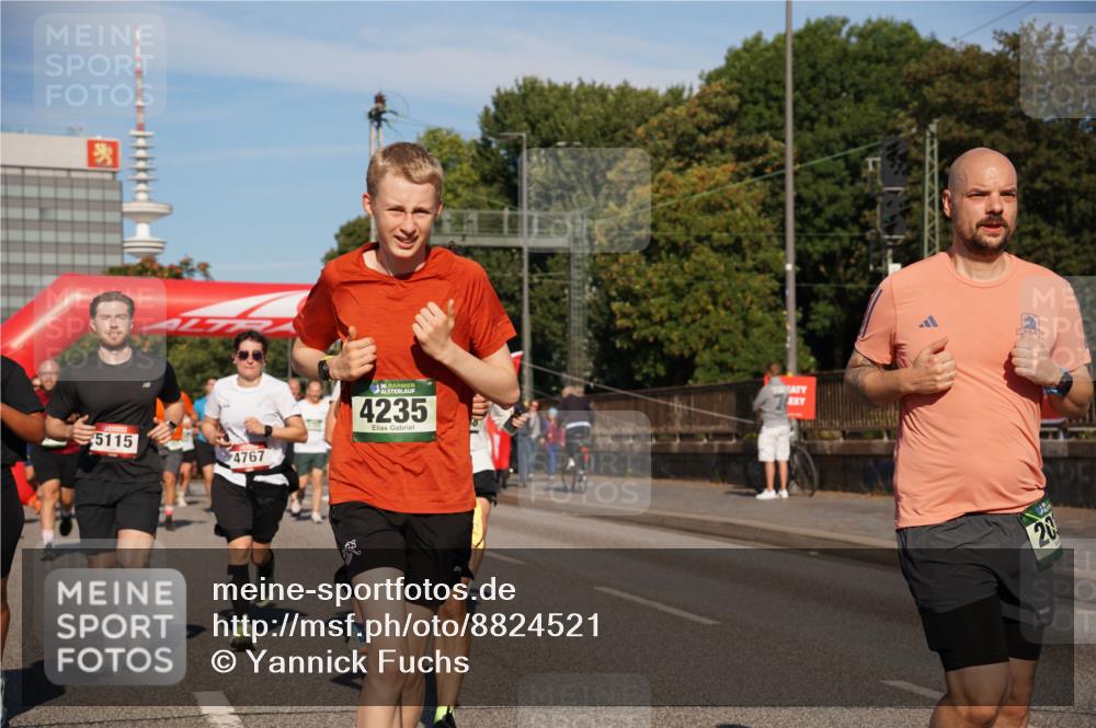 07.09.2025 - BARMER Alsterlauf Yannick Fuchs http://msf.ph/oto/8824521 07.09.2025 09:49:27 Laufen 5115, 74767, 136, 4235, 20 meine-sportfotos.de