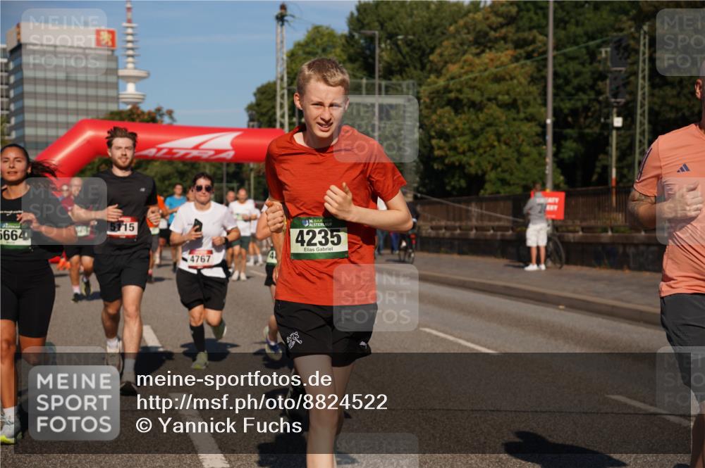 07.09.2025 - BARMER Alsterlauf Yannick Fuchs http://msf.ph/oto/8824522 07.09.2025 09:49:27 Laufen 5664, 5115, 4767, 36, 4235 meine-sportfotos.de