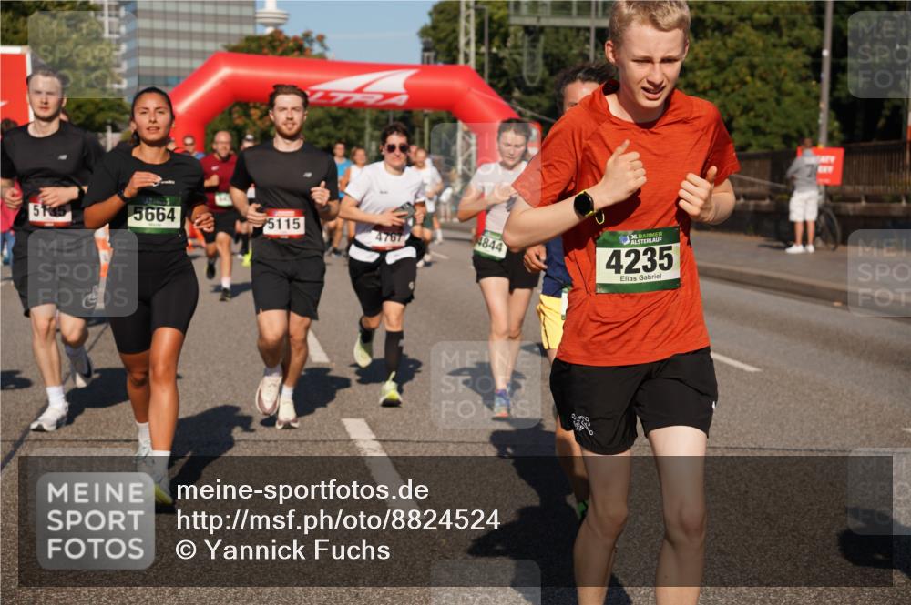 07.09.2025 - BARMER Alsterlauf Yannick Fuchs http://msf.ph/oto/8824524 07.09.2025 09:49:28 Laufen 5664, 5115, 4767, 4844, 36, 4235 meine-sportfotos.de