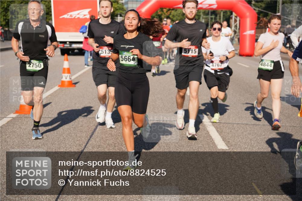 07.09.2025 - BARMER Alsterlauf Yannick Fuchs http://msf.ph/oto/8824525 07.09.2025 09:49:28 Laufen 998, 2750, 5135, 5664, 5115, 4844, 4767, 3 meine-sportfotos.de