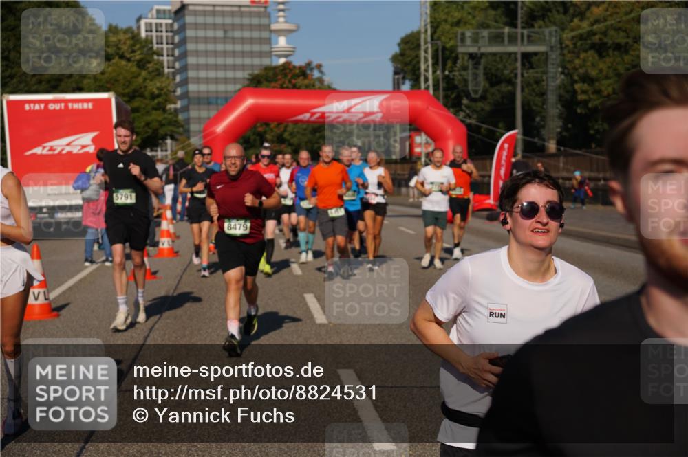 07.09.2025 - BARMER Alsterlauf Yannick Fuchs http://msf.ph/oto/8824531 07.09.2025 09:49:30 Laufen 5791, 8479 meine-sportfotos.de