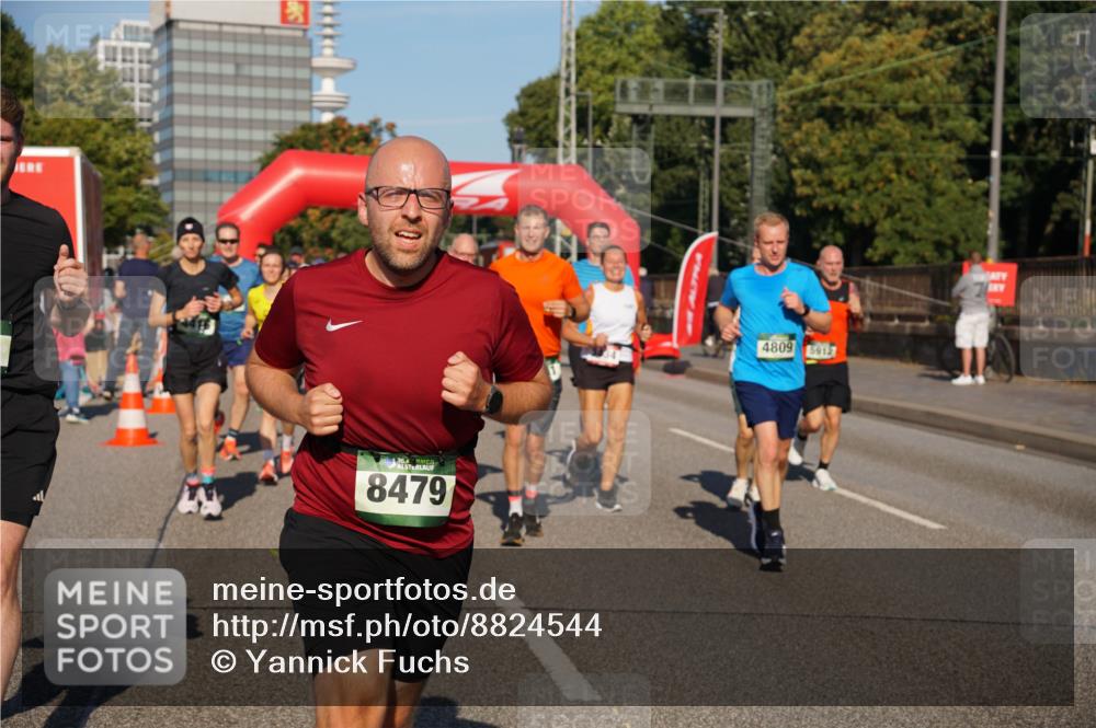 07.09.2025 - BARMER Alsterlauf Yannick Fuchs http://msf.ph/oto/8824544 07.09.2025 09:49:32 Laufen 36, 8479, 4809, 5912 meine-sportfotos.de