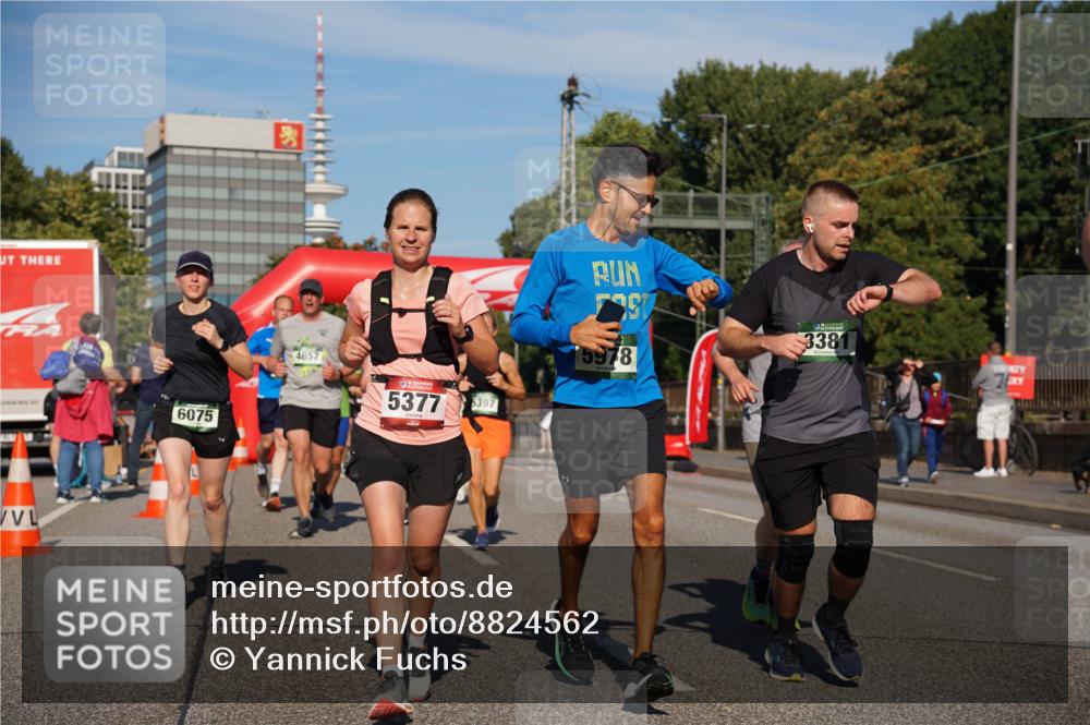 07.09.2025 - BARMER Alsterlauf Yannick Fuchs http://msf.ph/oto/8824562 07.09.2025 09:49:37 Laufen 6075, 4857, 5377, 5397, 15978, 3381 meine-sportfotos.de