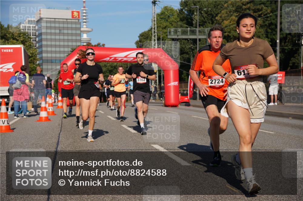 07.09.2025 - BARMER Alsterlauf Yannick Fuchs http://msf.ph/oto/8824588 07.09.2025 09:49:43 Laufen 136, 363362, 61, 2724 meine-sportfotos.de