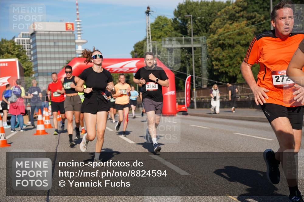 07.09.2025 - BARMER Alsterlauf Yannick Fuchs http://msf.ph/oto/8824594 07.09.2025 09:49:43 Laufen 326, 3362, 272 meine-sportfotos.de