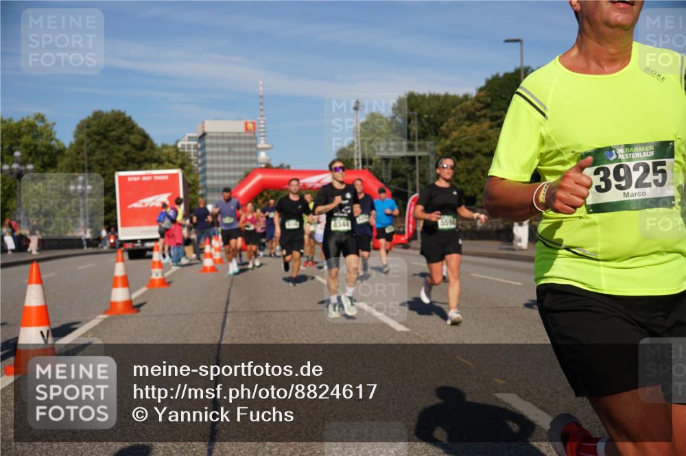07.09.2025 - BARMER Alsterlauf Yannick Fuchs http://msf.ph/oto/8824617 07.09.2025 09:49:49 Laufen 5590, 1636, 3925 meine-sportfotos.de
