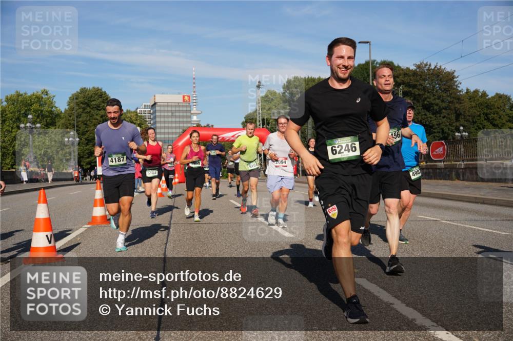 07.09.2025 - BARMER Alsterlauf Yannick Fuchs http://msf.ph/oto/8824629 07.09.2025 09:49:52 Laufen 4187, 5102, 5559, 546, 56, 5101, 2094, 6246, 013, 4987 meine-sportfotos.de