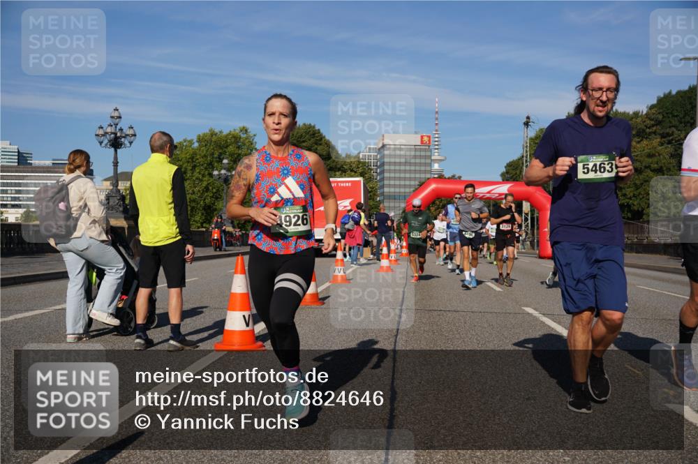 07.09.2025 - BARMER Alsterlauf Yannick Fuchs http://msf.ph/oto/8824646 07.09.2025 09:49:56 Laufen 926, 5324, 4496, 3129, 5463 meine-sportfotos.de