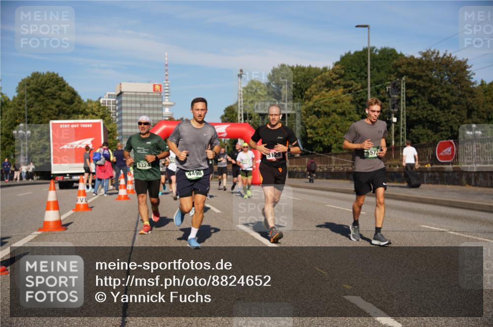 07.09.2025 - BARMER Alsterlauf Yannick Fuchs http://msf.ph/oto/8824652 07.09.2025 09:49:58 Laufen 5324, 4496, 3129, 5573 meine-sportfotos.de
