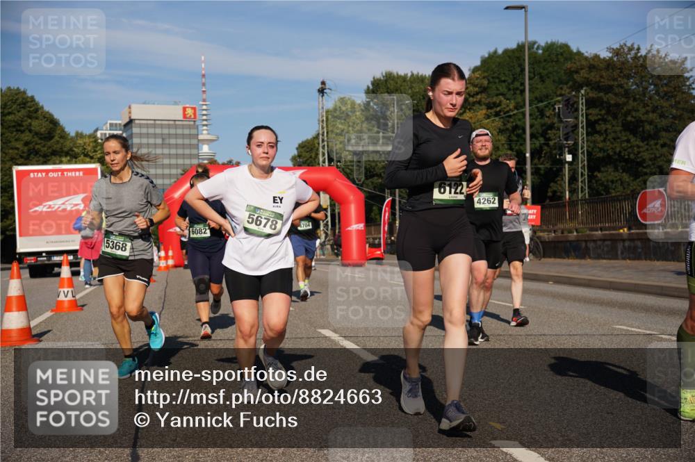 07.09.2025 - BARMER Alsterlauf Yannick Fuchs http://msf.ph/oto/8824663 07.09.2025 09:50:03 Laufen 5368, 5678, 4704, 6082, 6122, 4262 meine-sportfotos.de