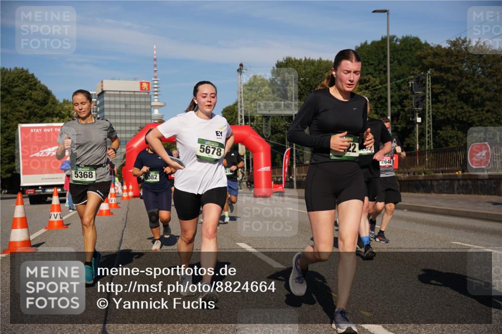 07.09.2025 - BARMER Alsterlauf Yannick Fuchs http://msf.ph/oto/8824664 07.09.2025 09:50:03 Laufen 5368, 6082, 5678, 22, 2646 meine-sportfotos.de