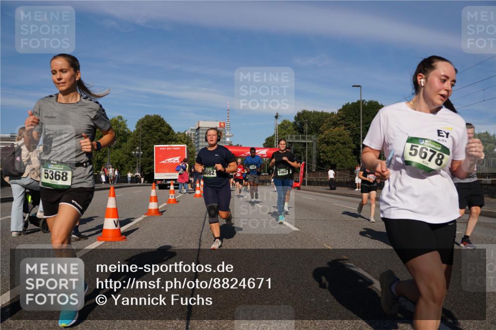 07.09.2025 - BARMER Alsterlauf Yannick Fuchs http://msf.ph/oto/8824671 07.09.2025 09:50:04 Laufen 5368, 5302, 6082, 5962, 5678 meine-sportfotos.de