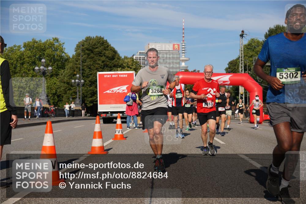 07.09.2025 - BARMER Alsterlauf Yannick Fuchs http://msf.ph/oto/8824684 07.09.2025 09:50:07 Laufen 3268, 10, 3515, 4701, 2813, 2830, 919, 5302 meine-sportfotos.de