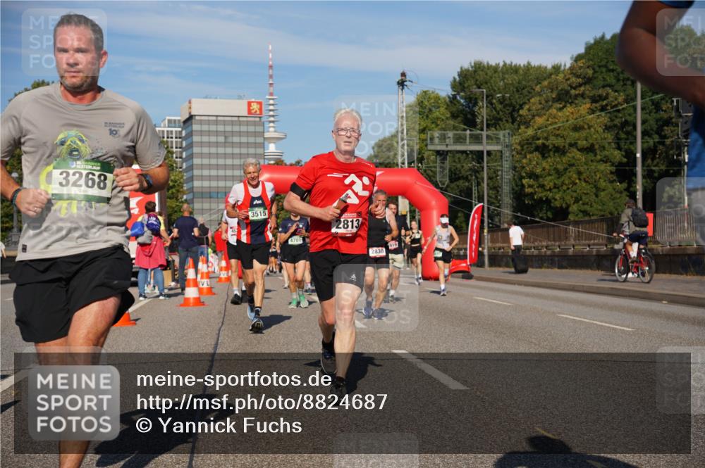 07.09.2025 - BARMER Alsterlauf Yannick Fuchs http://msf.ph/oto/8824687 07.09.2025 09:50:08 Laufen 3268, 10, 3515, 47011, 12813, 2830, 919 meine-sportfotos.de