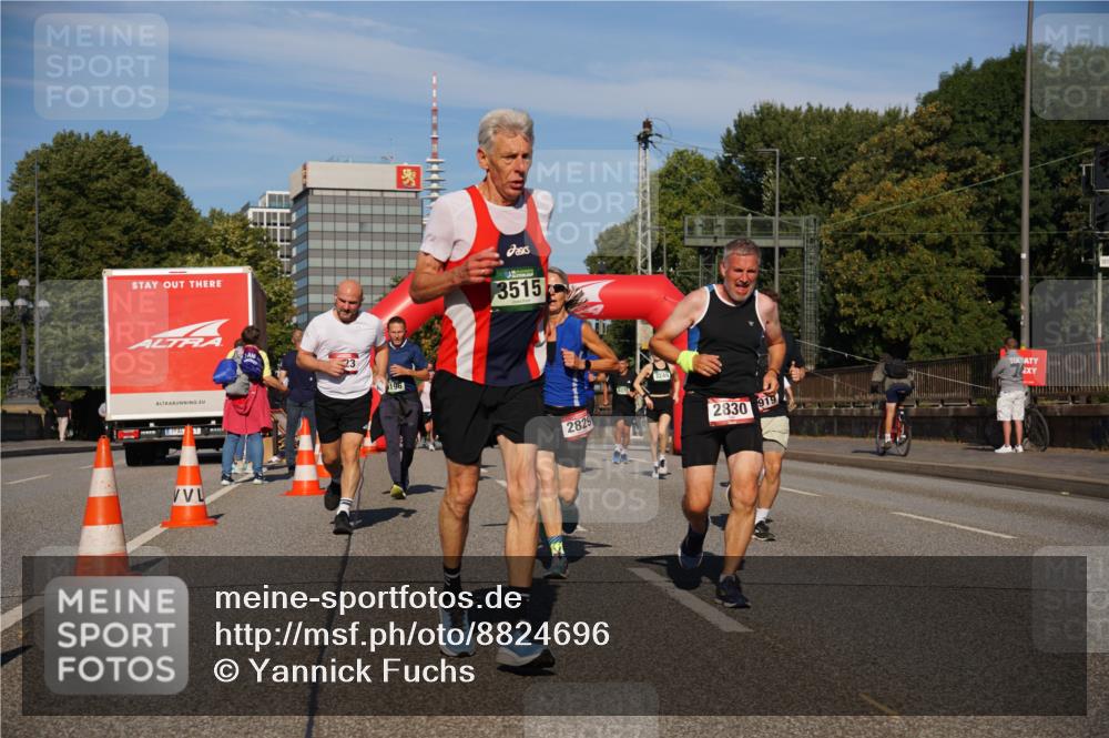 07.09.2025 - BARMER Alsterlauf Yannick Fuchs http://msf.ph/oto/8824696 07.09.2025 09:50:10 Laufen 3515, 2829, 3249, 2830, 919 meine-sportfotos.de