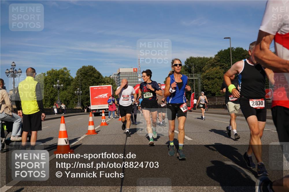 07.09.2025 - BARMER Alsterlauf Yannick Fuchs http://msf.ph/oto/8824703 07.09.2025 09:50:12 Laufen 4523, 4701, 2678, 28, 39, 2830 meine-sportfotos.de