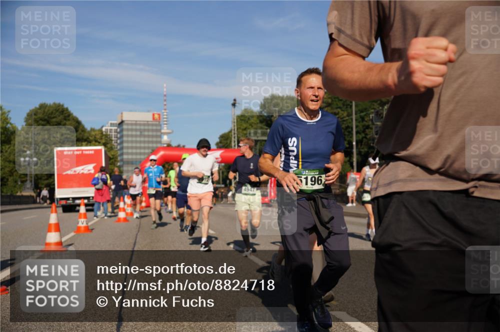 07.09.2025 - BARMER Alsterlauf Yannick Fuchs http://msf.ph/oto/8824718 07.09.2025 09:50:15 Laufen 196 meine-sportfotos.de