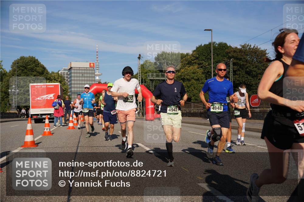 07.09.2025 - BARMER Alsterlauf Yannick Fuchs http://msf.ph/oto/8824721 07.09.2025 09:50:16 Laufen 2672, 4947, 4948, 697 meine-sportfotos.de