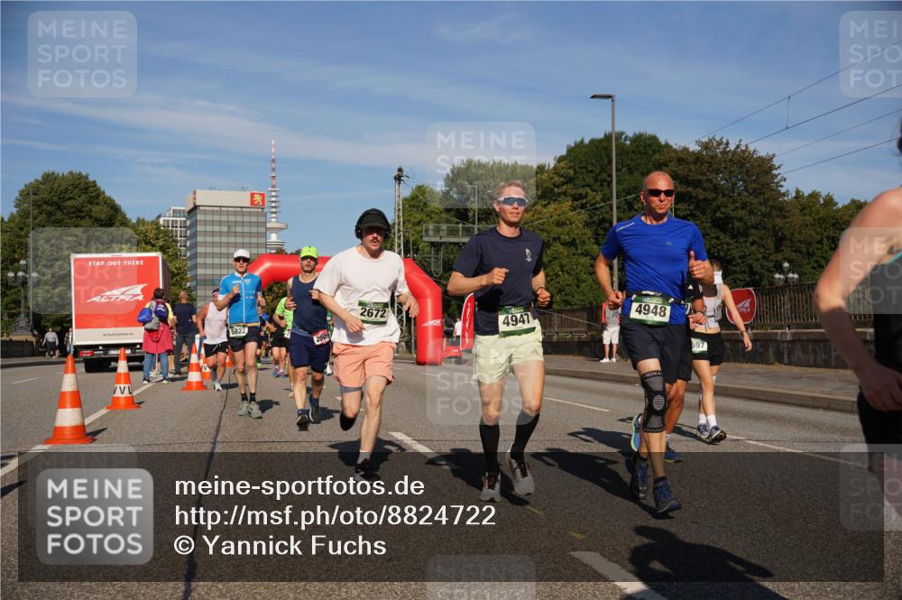 07.09.2025 - BARMER Alsterlauf Yannick Fuchs http://msf.ph/oto/8824722 07.09.2025 09:50:16 Laufen 5822, 2509, 2672, 4947, 4948, 697 meine-sportfotos.de