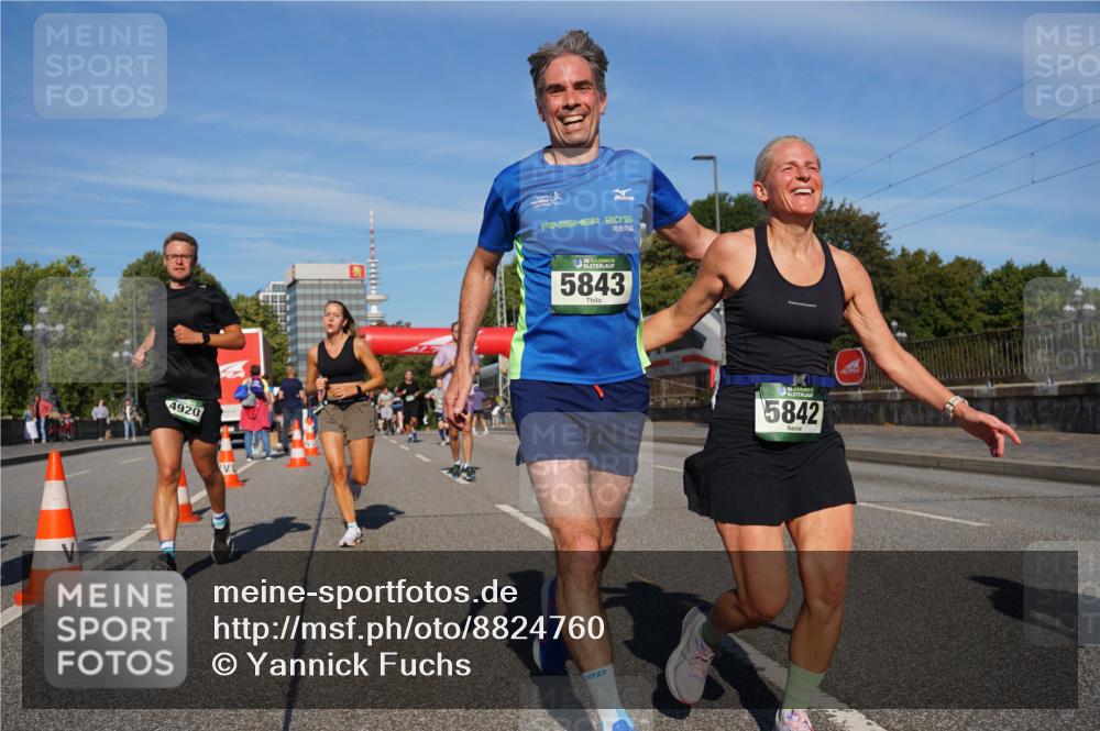 07.09.2025 - BARMER Alsterlauf Yannick Fuchs http://msf.ph/oto/8824760 07.09.2025 09:50:26 Laufen 4920, 2016, 36, 5843, 36, 5842 meine-sportfotos.de