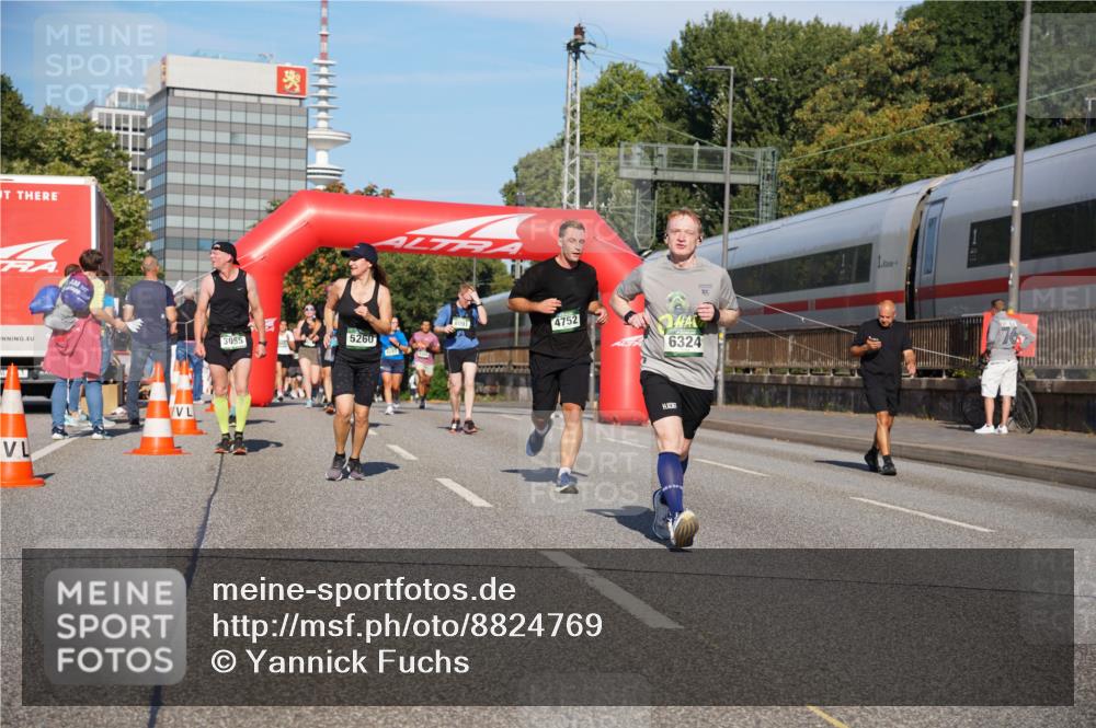 07.09.2025 - BARMER Alsterlauf Yannick Fuchs http://msf.ph/oto/8824769 07.09.2025 09:50:31 Laufen 3055, 5260, 4752, 6324, 1 meine-sportfotos.de