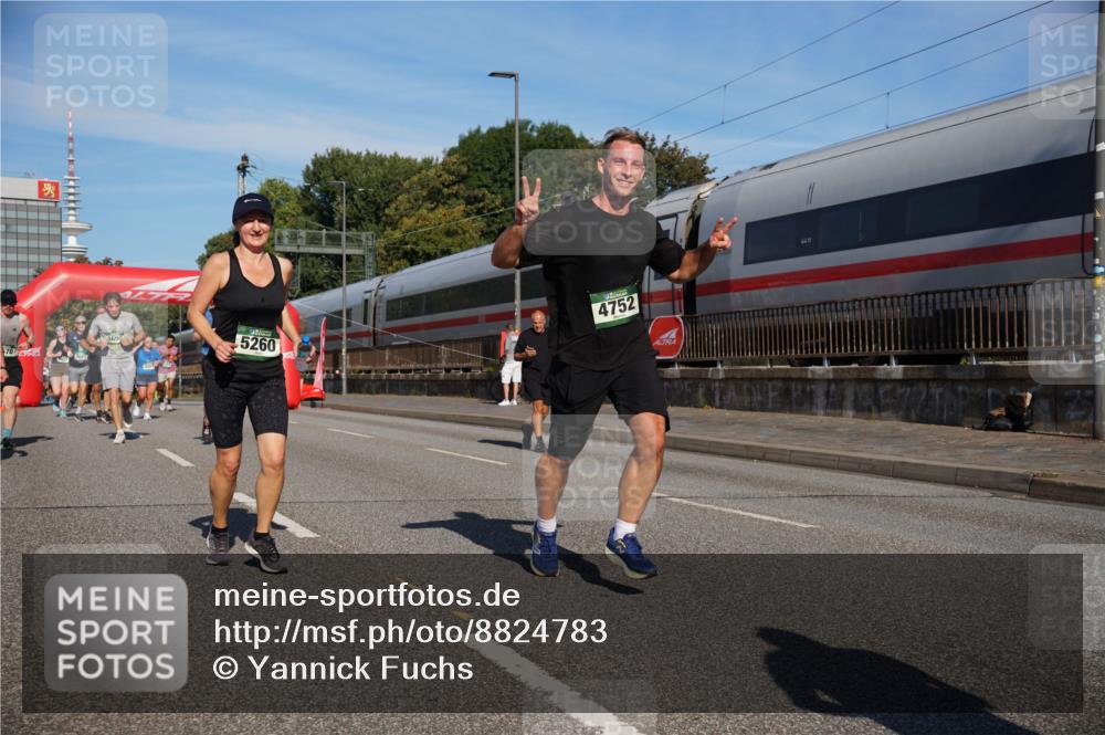 07.09.2025 - BARMER Alsterlauf Yannick Fuchs http://msf.ph/oto/8824783 07.09.2025 09:50:34 Laufen 70, 012, 5260, 4752 meine-sportfotos.de
