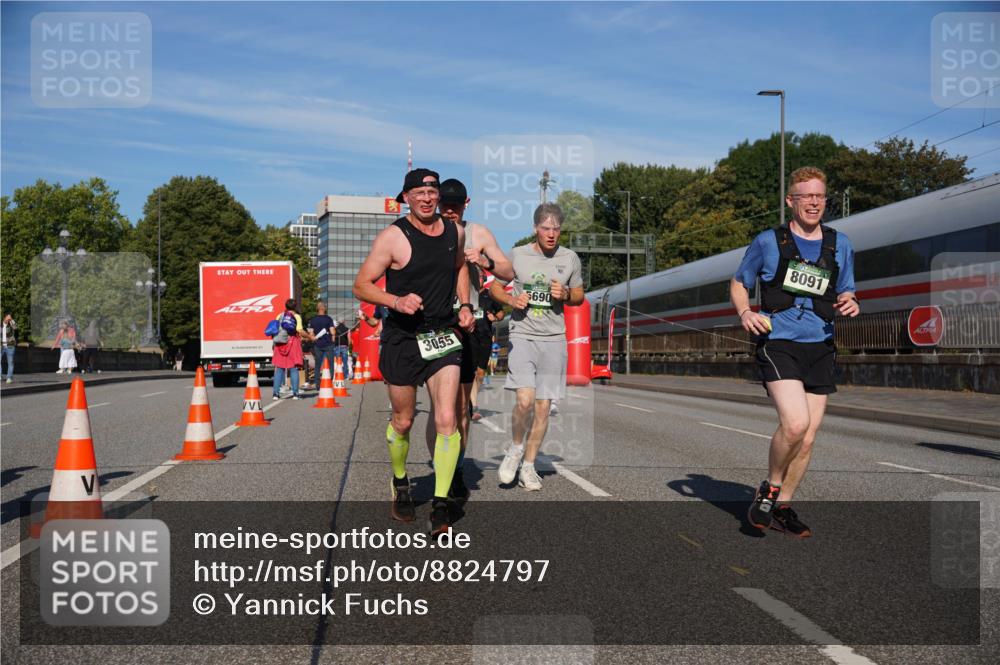 07.09.2025 - BARMER Alsterlauf Yannick Fuchs http://msf.ph/oto/8824797 07.09.2025 09:50:38 Laufen 3055, 5690, 8091 meine-sportfotos.de
