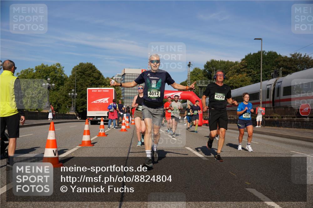 07.09.2025 - BARMER Alsterlauf Yannick Fuchs http://msf.ph/oto/8824804 07.09.2025 09:50:40 Laufen 602, 4229, 4283 meine-sportfotos.de