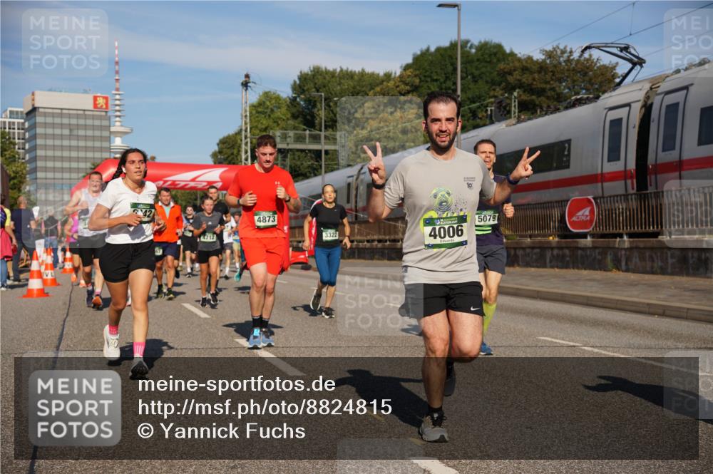 07.09.2025 - BARMER Alsterlauf Yannick Fuchs http://msf.ph/oto/8824815 07.09.2025 09:50:44 Laufen 42, 4712, 4873, 3322, 4006, 10, 5079 meine-sportfotos.de