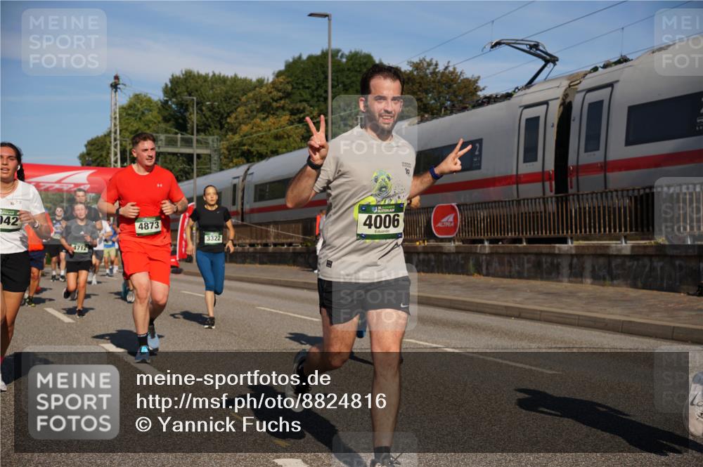 07.09.2025 - BARMER Alsterlauf Yannick Fuchs http://msf.ph/oto/8824816 07.09.2025 09:50:44 Laufen 042, 4712, 4873, 3322, 4006, 10 meine-sportfotos.de
