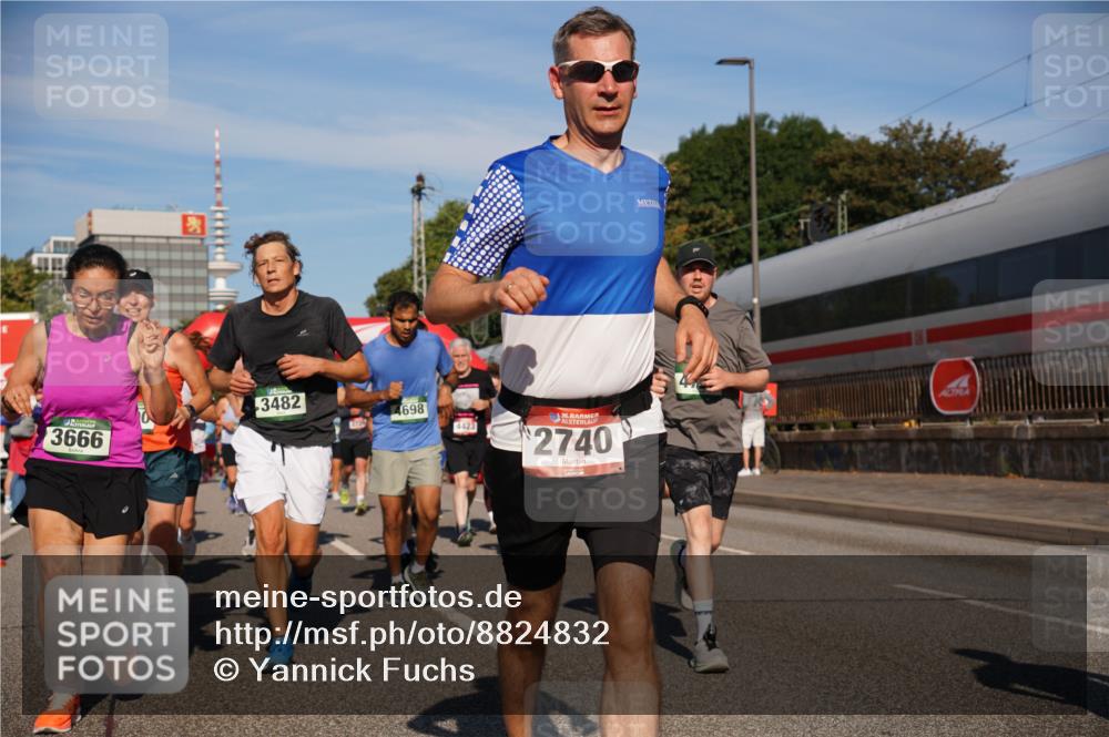 07.09.2025 - BARMER Alsterlauf Yannick Fuchs http://msf.ph/oto/8824832 07.09.2025 09:50:50 Laufen 3666, 3482, 2725, 4698, 4423, 36, 2740 meine-sportfotos.de