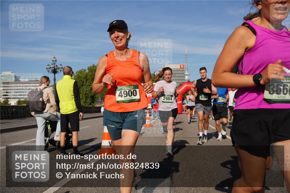 07.09.2025 - BARMER Alsterlauf Yannick Fuchs http://msf.ph/oto/8824839 07.09.2025 09:50:51 Laufen 36, 4900, 2984, 8099, 5629, 80, 3660 meine-sportfotos.de