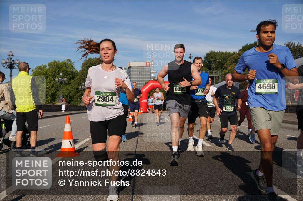 07.09.2025 - BARMER Alsterlauf Yannick Fuchs http://msf.ph/oto/8824843 07.09.2025 09:50:52 Laufen 136, 2984, 8099, 5629, 8052, 5929, 4698 meine-sportfotos.de