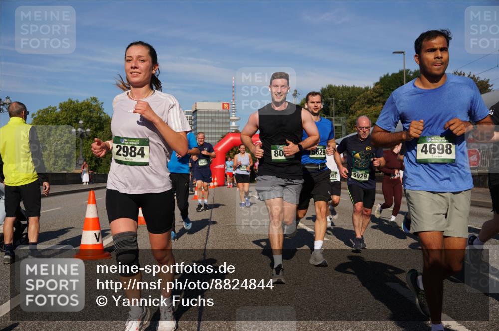 07.09.2025 - BARMER Alsterlauf Yannick Fuchs http://msf.ph/oto/8824844 07.09.2025 09:50:52 Laufen 36, 2984, 2640, 80, 629, 052, 5929, 4698 meine-sportfotos.de